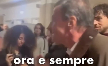 Calenda, "fuori i sionisti dall'Università": contestato a La Sapienza