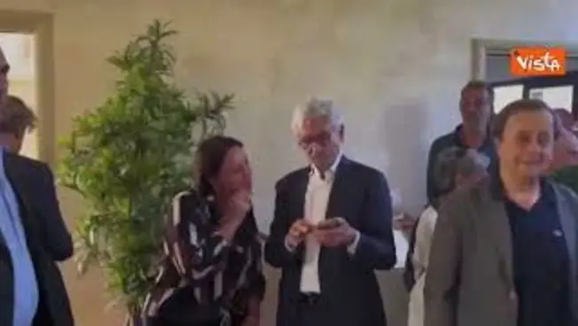 Leggi l'articolo: Camera ardente Fabio Mussi aperta a Piombino, presenti Fratoianni, D'Alema, Fassino, Petruccioli