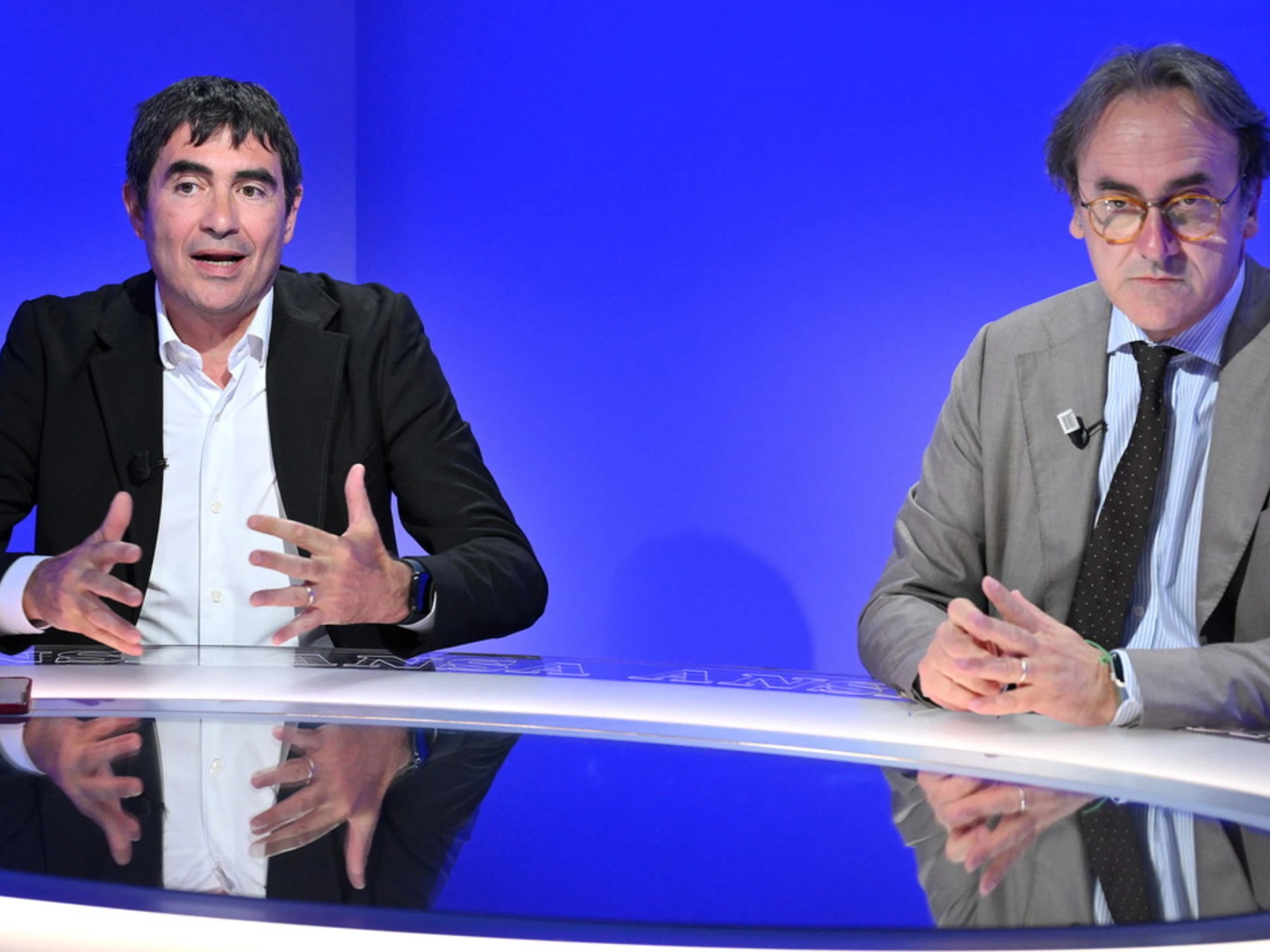 Fratoianni e Bonelli, "basta menzogne tour": altra carnevalata contro Meloni