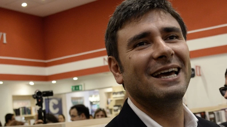 Alessandro Di Battista, asse con Luigi Di Maio: Mes, il commento che è un allarme per Giuseppe Conte