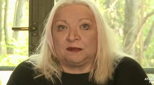 Maria Giovanna Maglie: "Mario Draghi è d'accordo? Il Cts va chiuso, comanda da un anno senza successo"