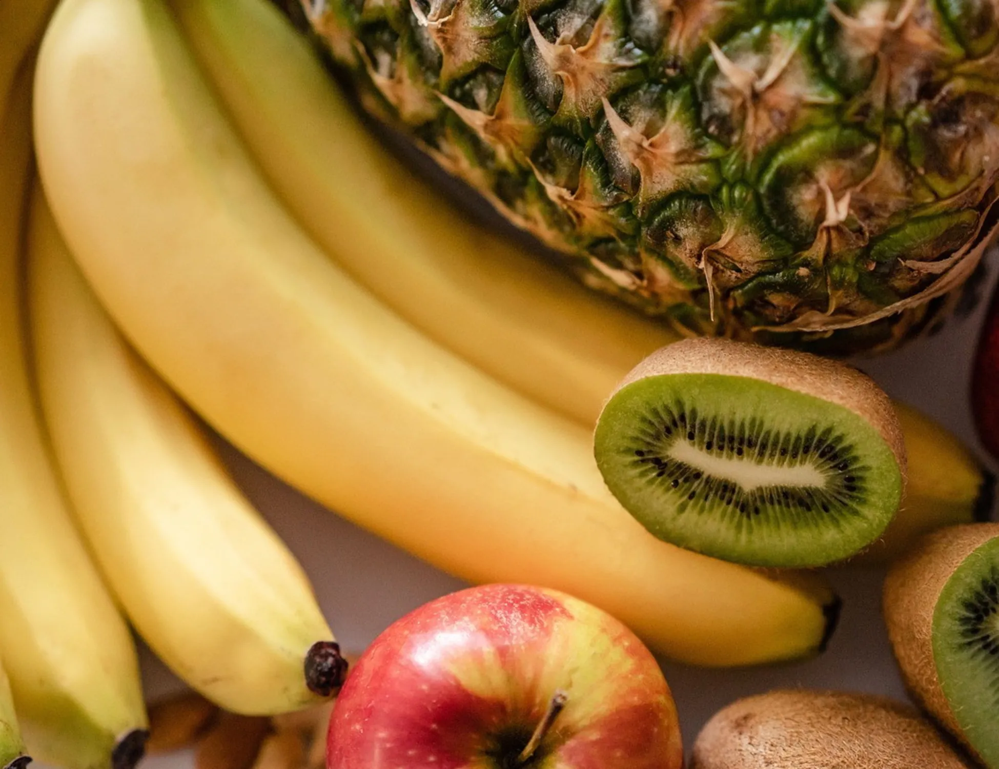 Intestino, ecco i 3 frutti per proteggere la salute dell'organo