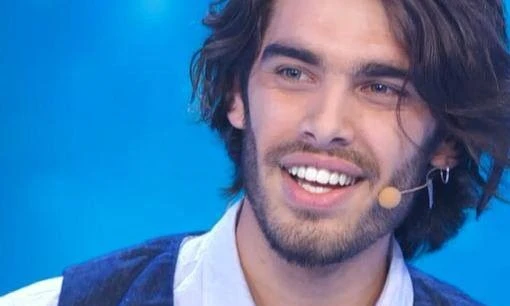Grande Fratello Vip, la notte di passione finisce in disgrazia: "Ero troppo ubriaco, così..."