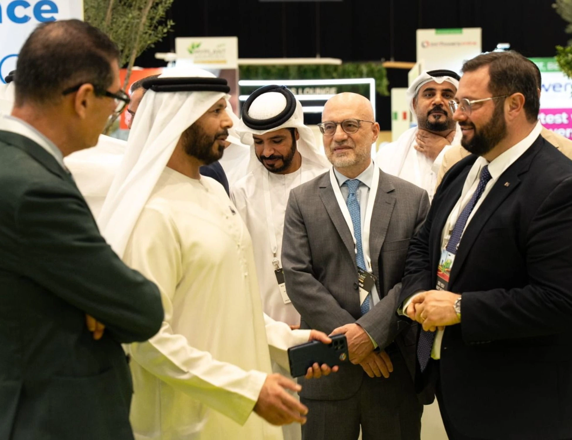 Carloni (Lega): "Il florovivaismo italiano è partner affidabile per i grandi progetti degli Emirati Arabi: da Dubai un ponte Business to Business"