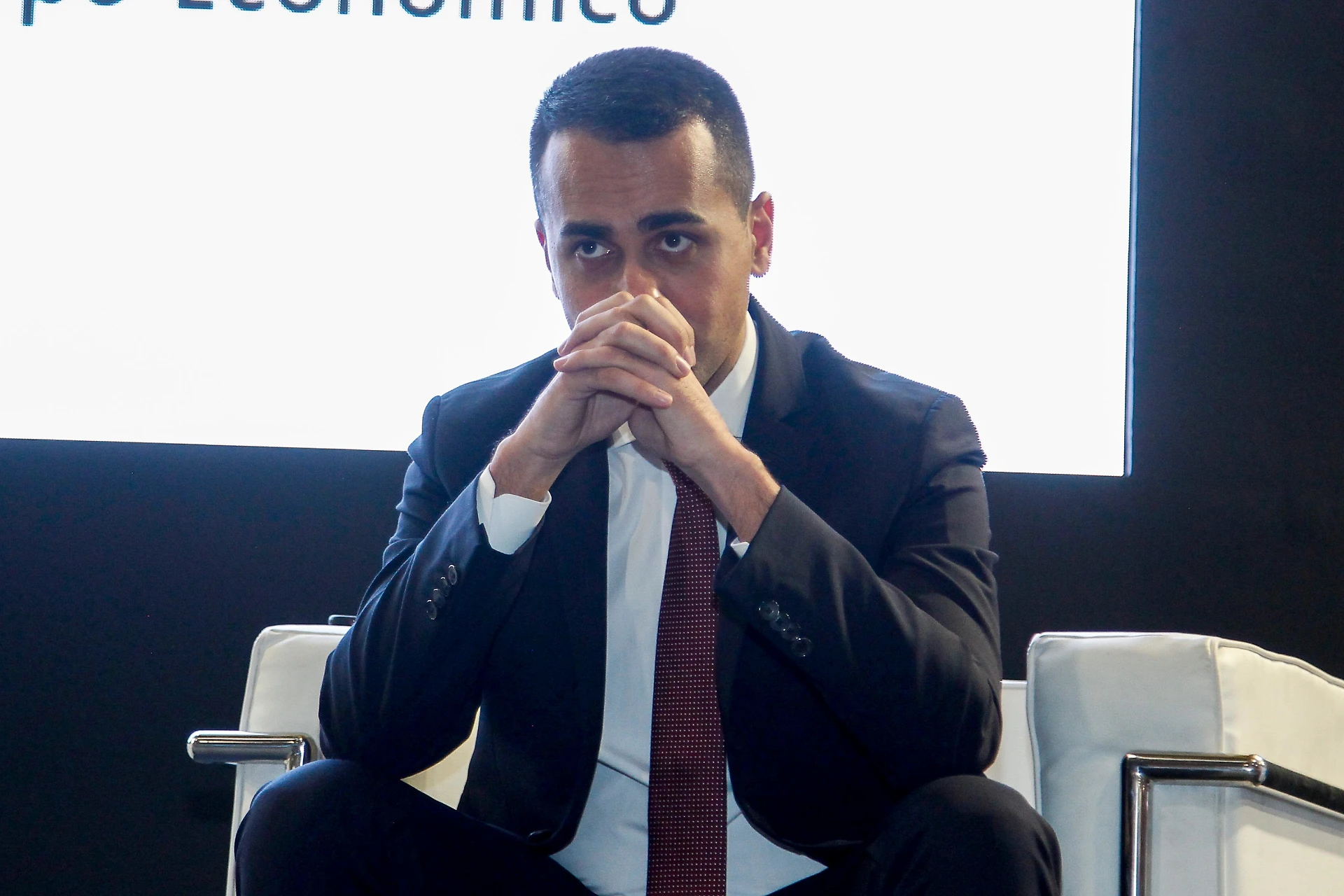 Luigi Di Maio, lo psicodramma grillino dopo la figuraccia davanti a Conte: "Ve ne fregate, numeri vergognosi"