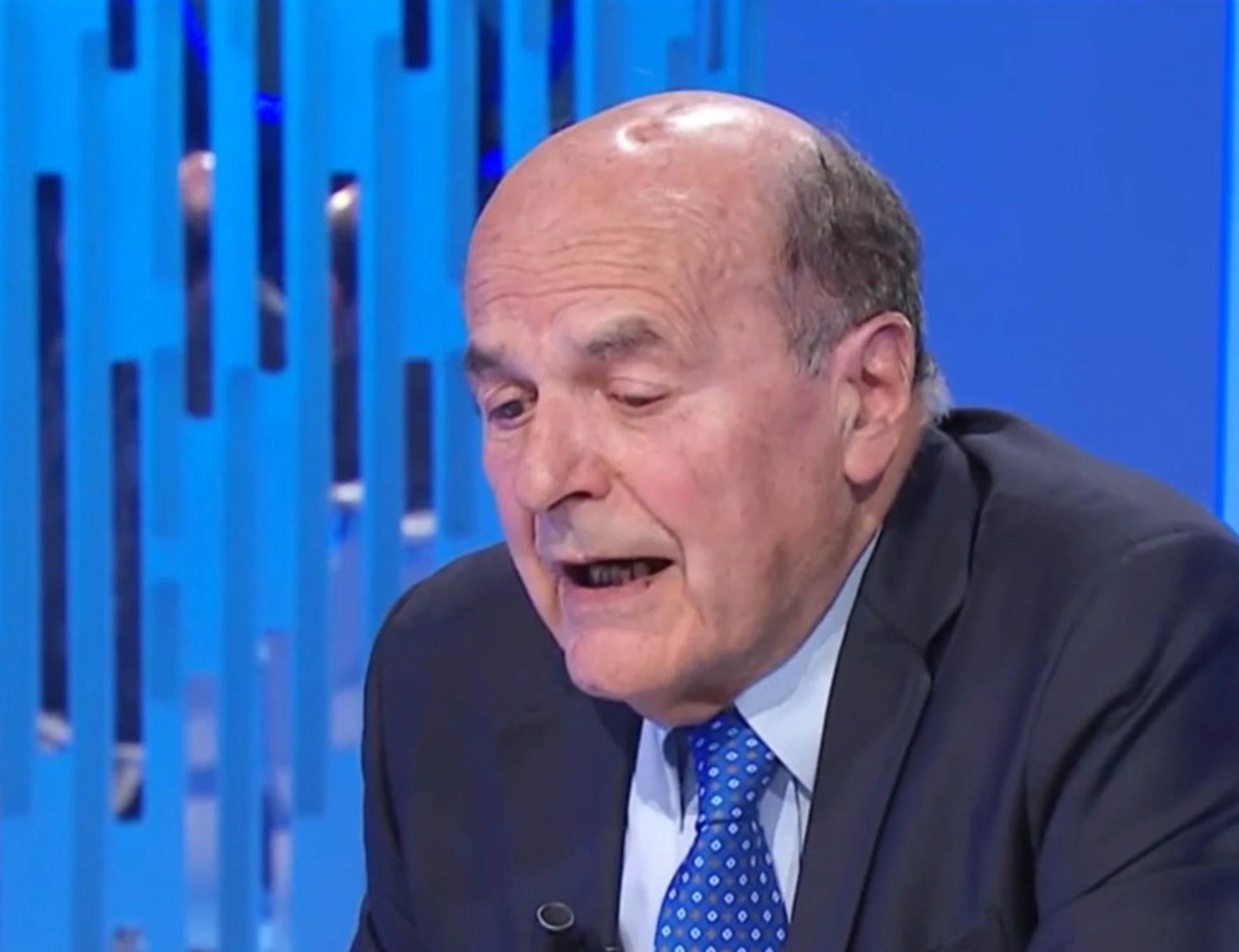 Otto e Mezzo, Bersani deraglia: "Pareggio e andiamo avanti". Gruber di sasso