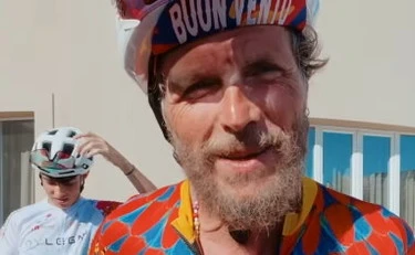 Jovanotti, una clamorosa gaffe: "Giordano Bruno...". Travolto dalle critiche