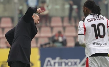 "Massimiliano Allegri al Real, chi si porta": bomba sul Milan alla vigilia del derby