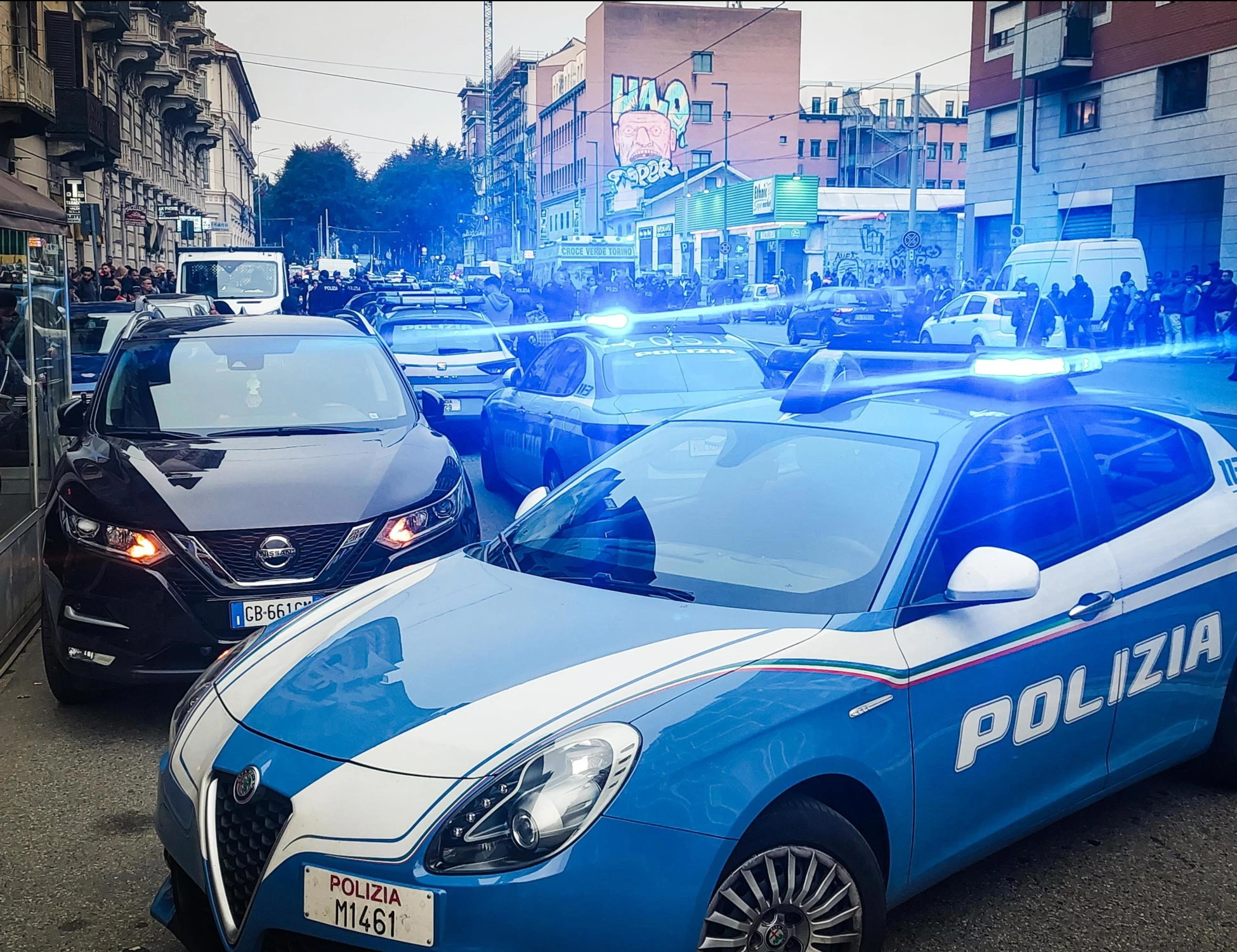 Gela, tenta di sgozzare 75enne in strada senza motivo