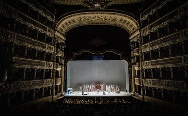 Strani compensi e corsi fantasma: le zone grige dell'opera non sono solo al San Carlo