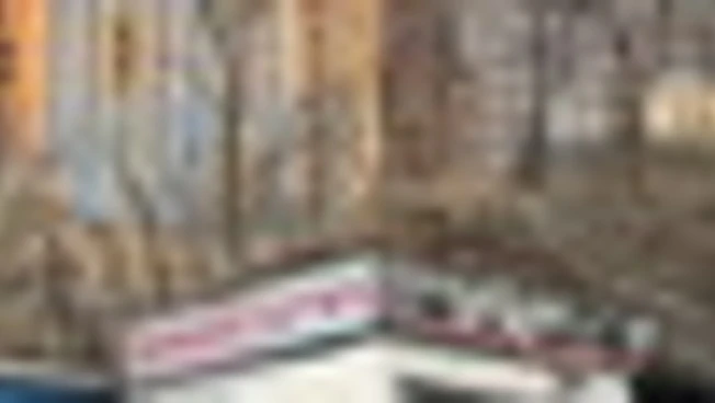 Ucraina, l'ambasciata azera a Kiev danneggiata dai raid russi