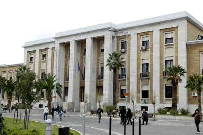 Virus Cina, caso sospetto a Bari