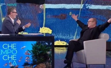 Sesso a Che tempo che fa, Verdone imbarazza Fazio: "Serve una spintarella, vedrai..."