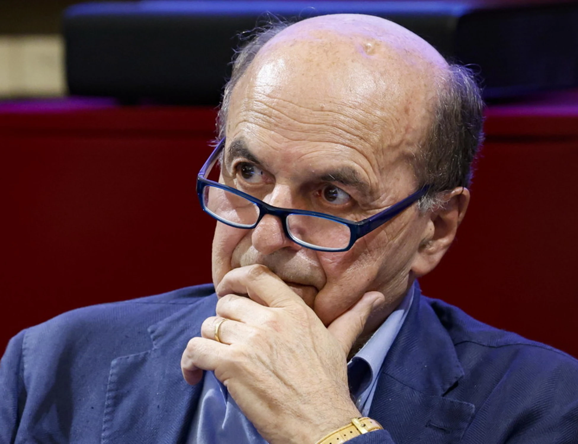 Pd, il retroscena: caos al Nazareno, il partito si aggrappa a Bersani