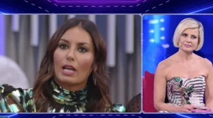 Grande Fratello Vip, rissa brutale tra Elisabetta Gregoraci e Antonella Elia: "Gatta in calore", "Devi tacere"