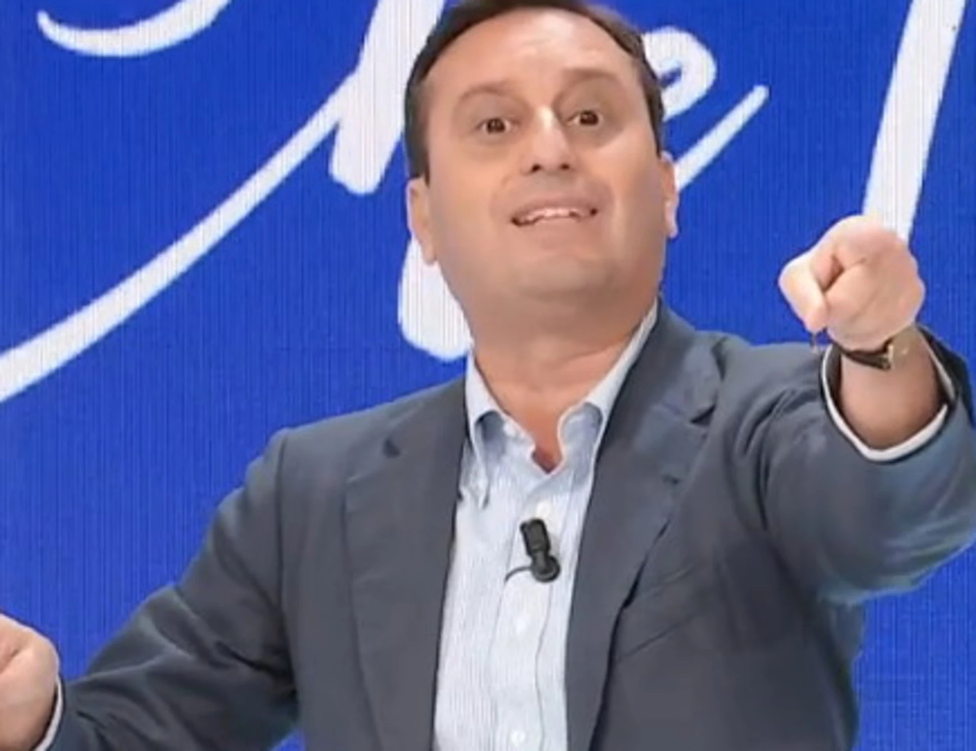 L'aria che tira, Parenzo sbotta col tecnico: "Non hai la clip? Trovala!"