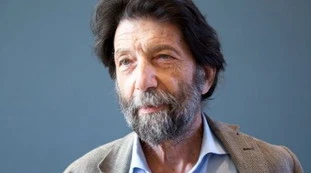 &nbsp;Massimo Cacciari