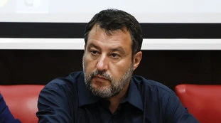 Matteo Salvini contro il corteo pro-Palestina a Roma: "Che bella piazza pacifica"
