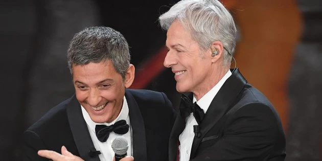 Sanremo, la profezia di Fiorello: "Il prossimo anno conduce il Papa con Melania Trump"