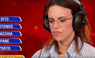 L'Eredità, il flop di Laura scatena i telespettatori: "Nostalgia di Fiamma e Giulia"