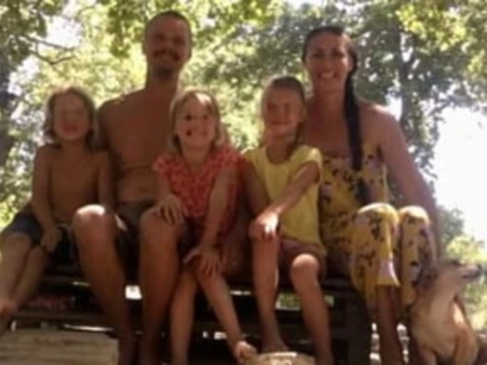 Famiglia nel bosco, niente Natale insieme: voi cosa provate?