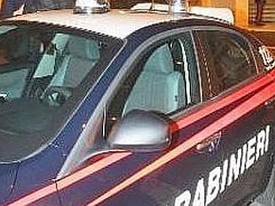 Terni, violenta rissa fuori da un pub: gravissimo un giovane colpito alla testa