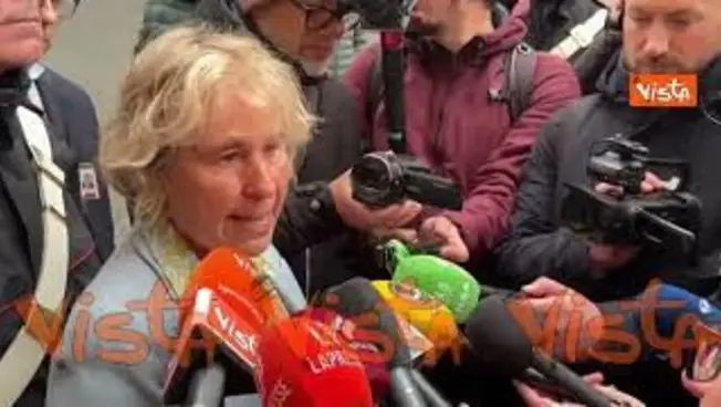 Leggi l'articolo: Stefania Craxi nuovo capogruppo FI al Senato: Il cambio non è legato alla sconfitta al Referendum