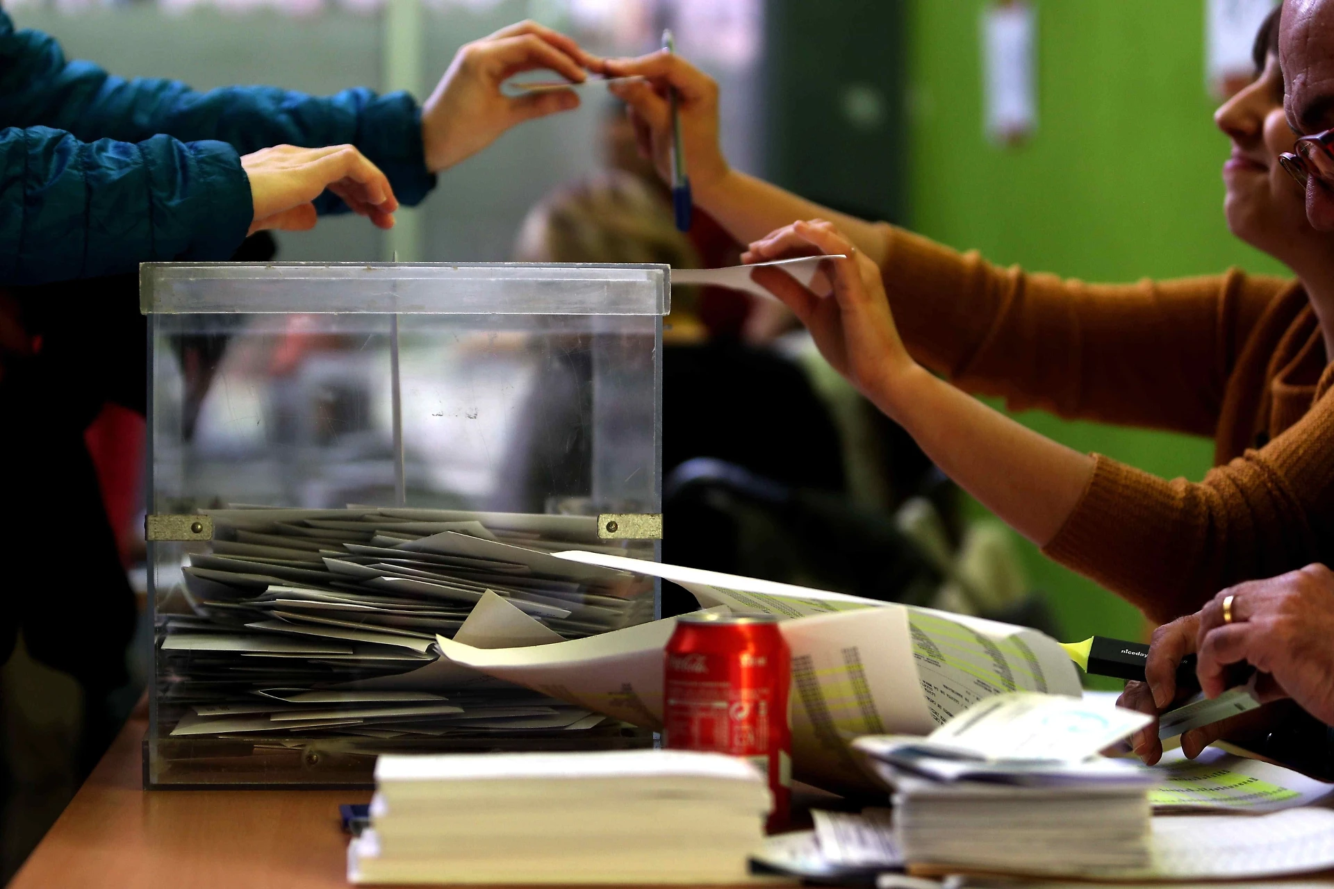 Catalogna, elezioni per il Parlamento: maggioranza ai partiti indipendentisti