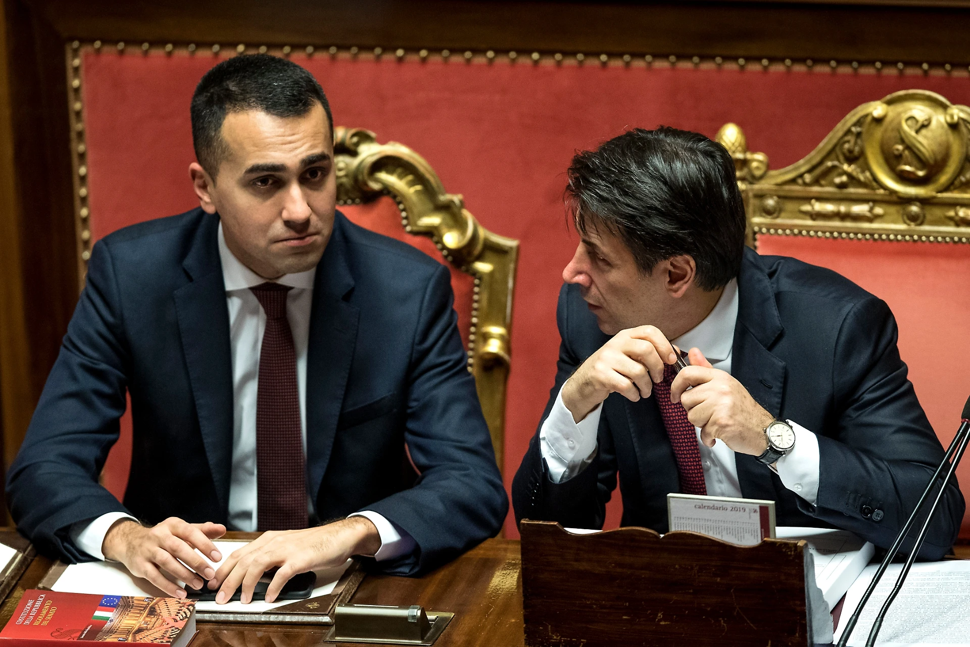 Luigi Di Maio, la crisi di nervi in faccia a Conte: "Sei sempre in giro"
