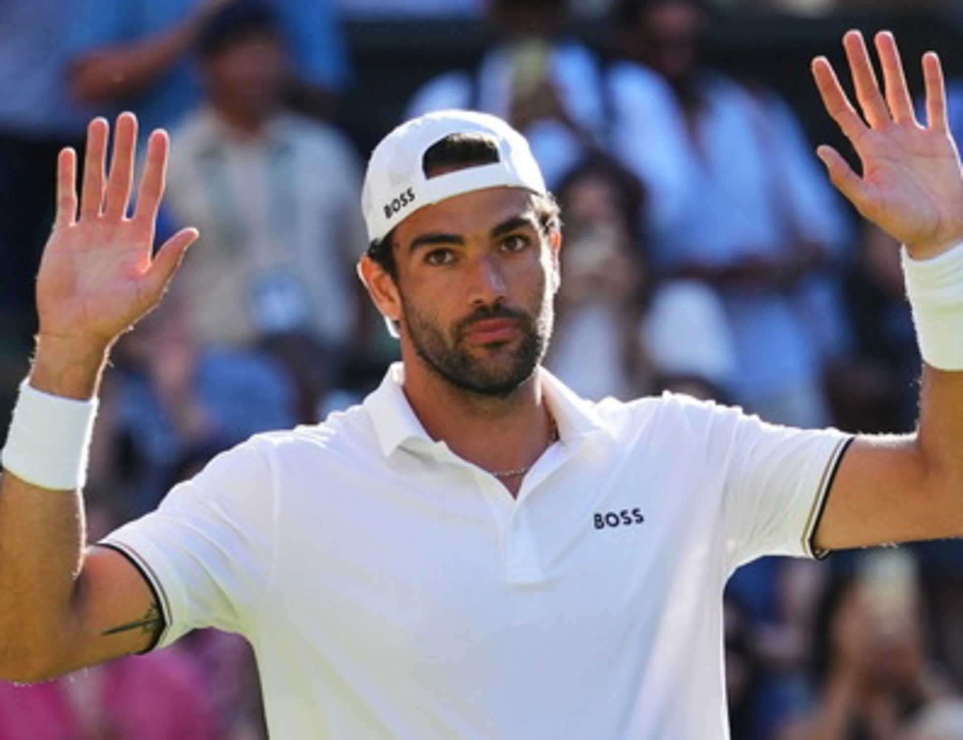 Matteo Berrettini, l'orrore privato: "Fallo o uccidiamo la tua famiglia"