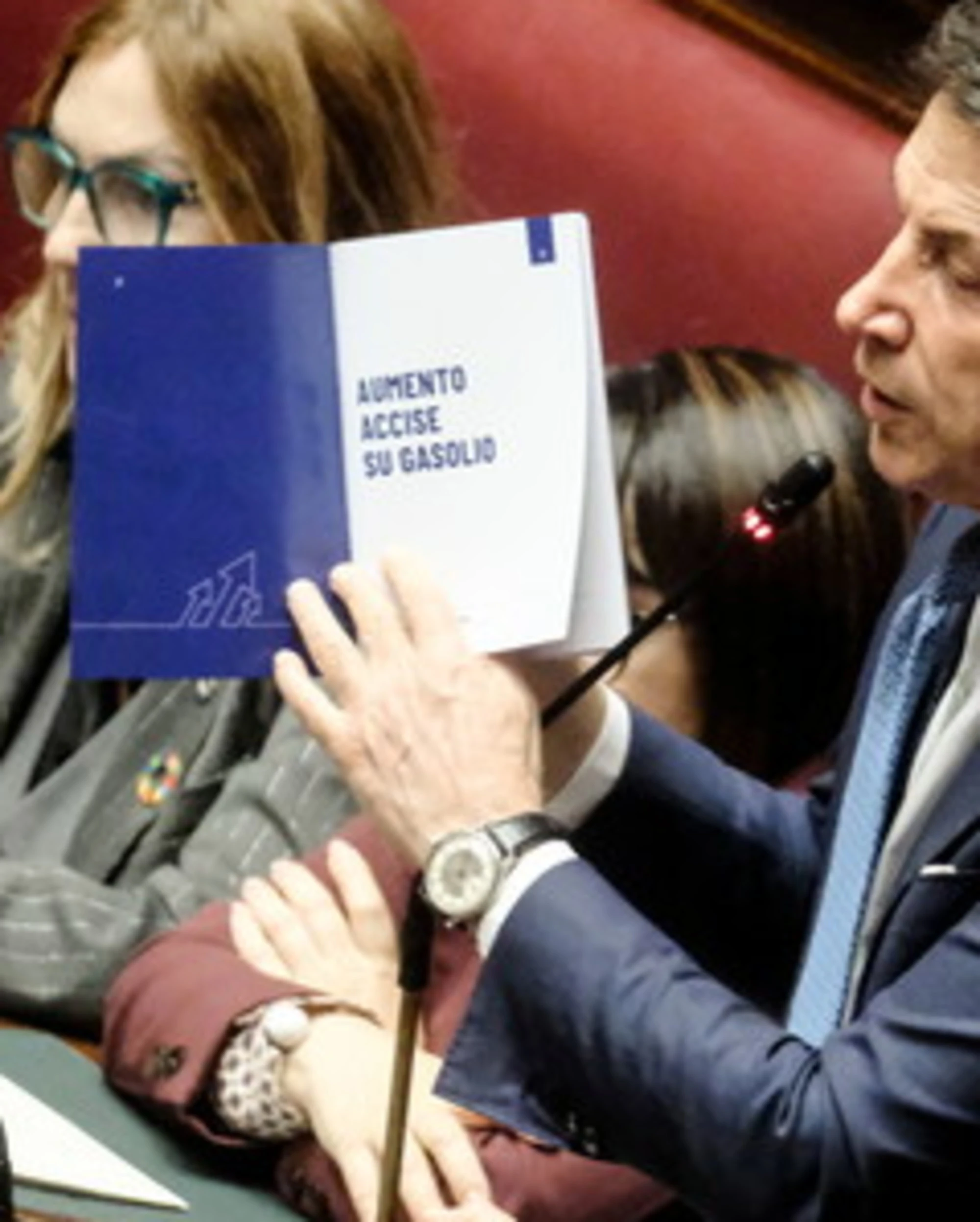 Giuseppe Conte, interlocutore scomodo per chi tratta con lui