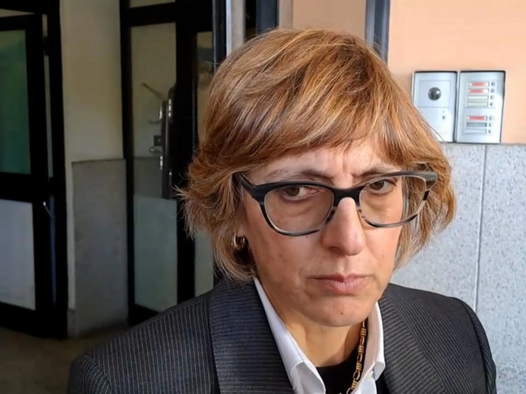 Beatrice Venezi. la mossa dopo le accuse: "Mandato all'avvocato Bongiorno"