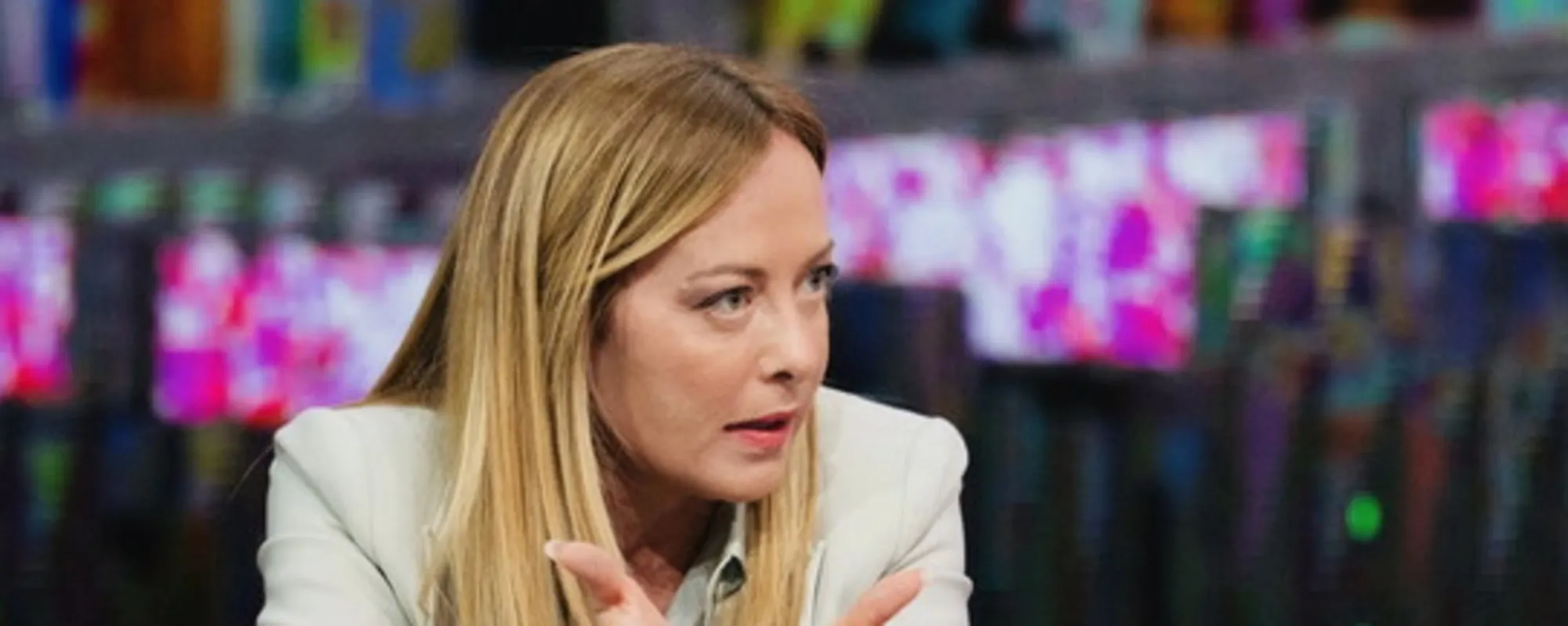 Leggi l'articolo: Meloni taglia i tempi sul voto anticipato? Ecco la data