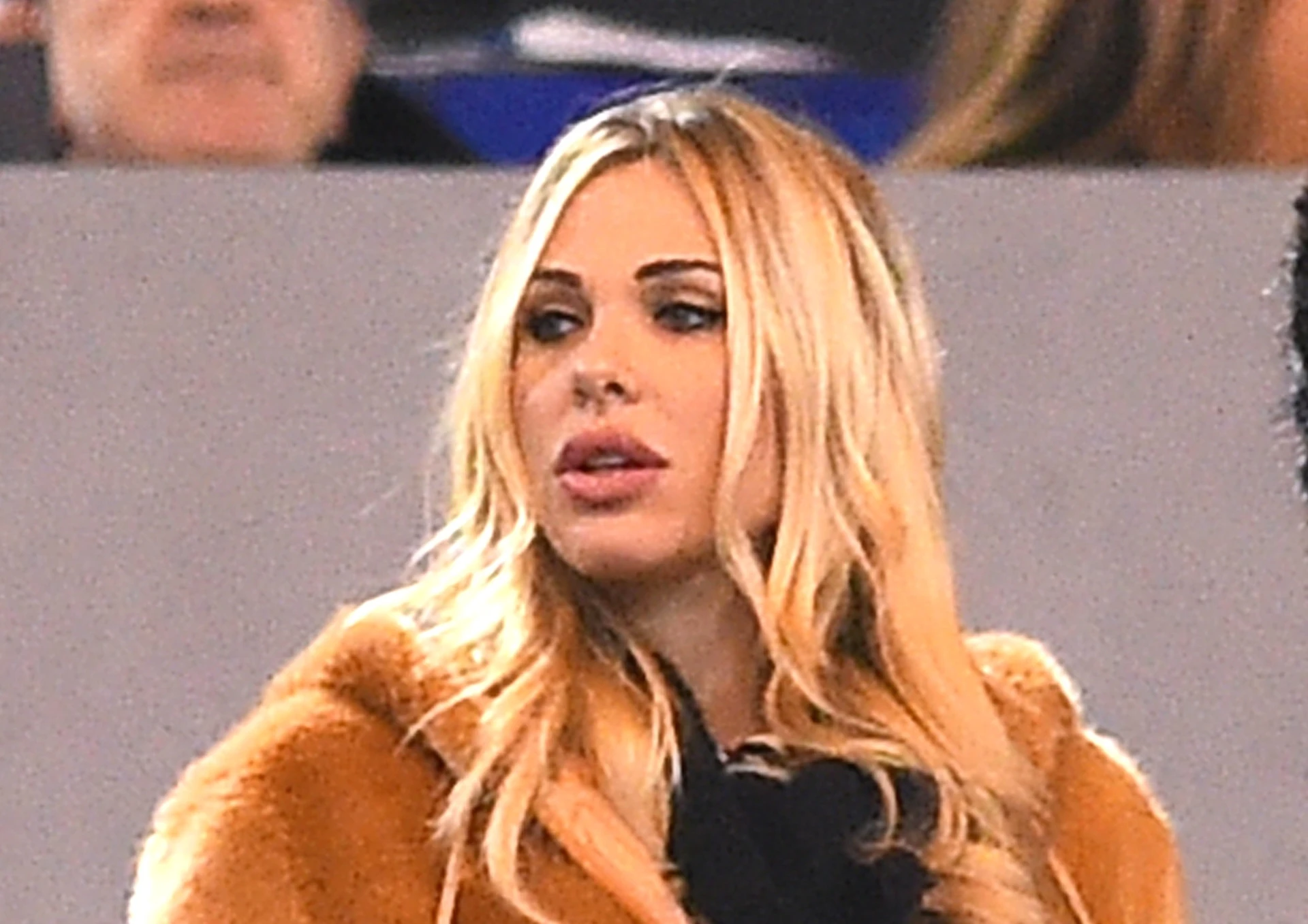 Subito dopo il parto, il bisturi: la clamorosa scelta di Ilary Blasi. Prima di andare a Sabaudia...