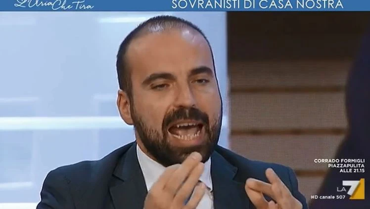 Mes, il renziano Marattin perde il controllo e minaccia il conduttore: "Balle, se va in pubblicità..."