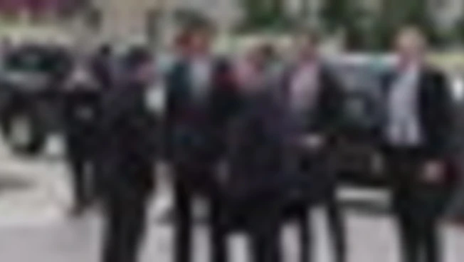 Ucraina, Zelensky accoglie inviati Usa Kushner e Witkoff a Kiev