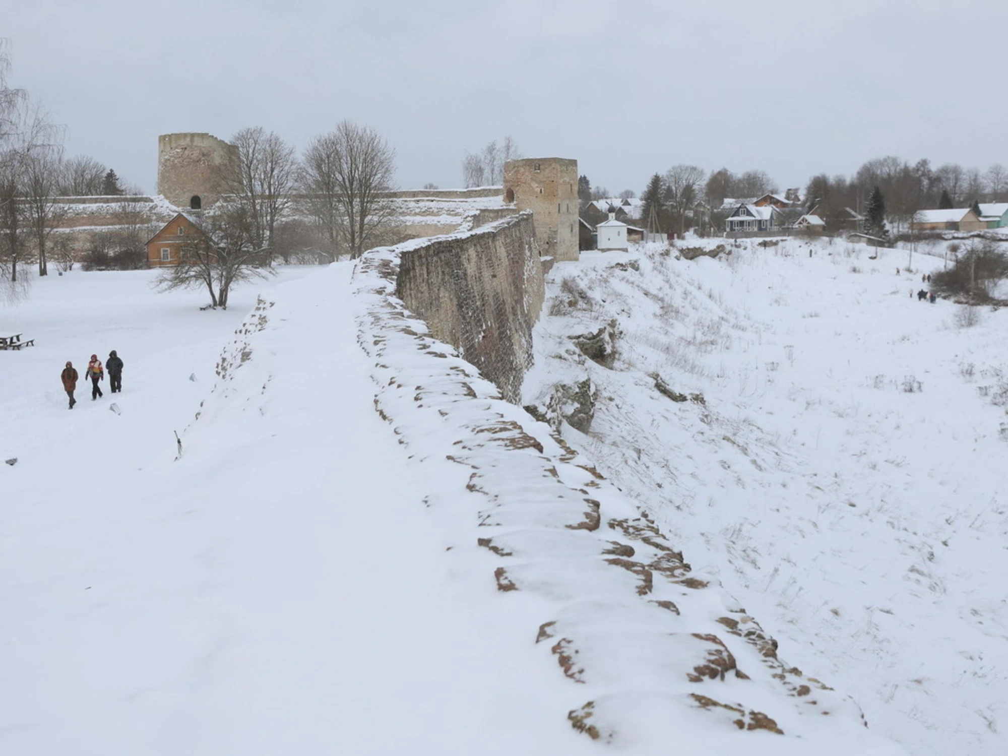 L'ondata di gelo secondo i climatologi: fa freddo solo perché il clima è più caldo