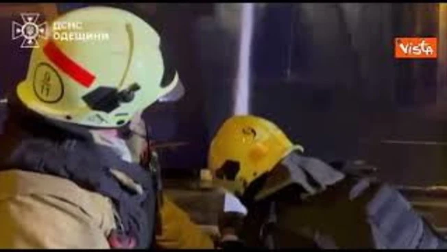 Guerra Ucraina, raid russi su infrastrutture a Odessa, interrotte elettricità e acqua