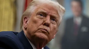 Trump: "Valuto sanzioni contro la Russia". E Putin apre a una tregua con Kiev