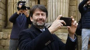 Dario Franceschini, "Abbiamo davanti un'occasione incredibile". Il debito schizza, il Pil crolla, ma il ministro piddino è ottimista