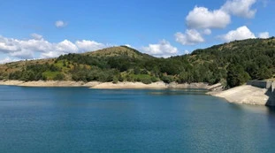 Lago di Giacopiane, 40enne muore nelle sabbie mobili: Genova sotto choc