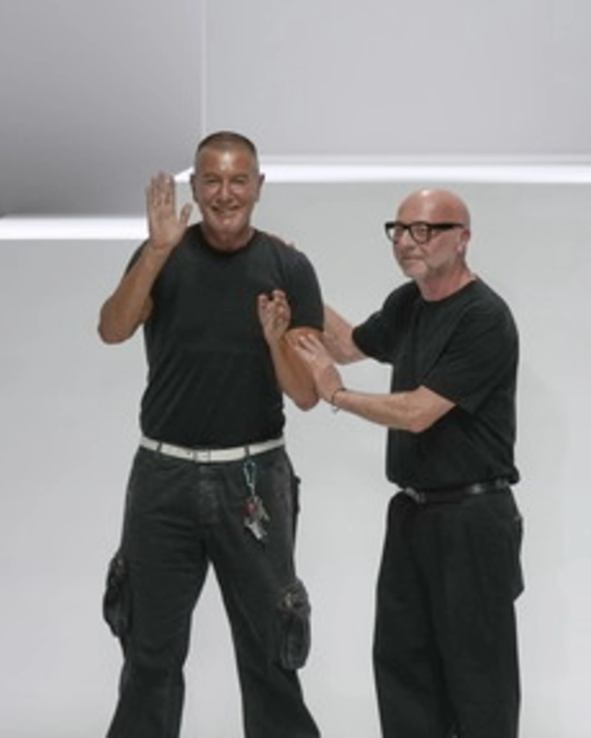 Dopo Bezos, Dolce & Gabbana: per i compagni sono il nuovo nemico da infangare