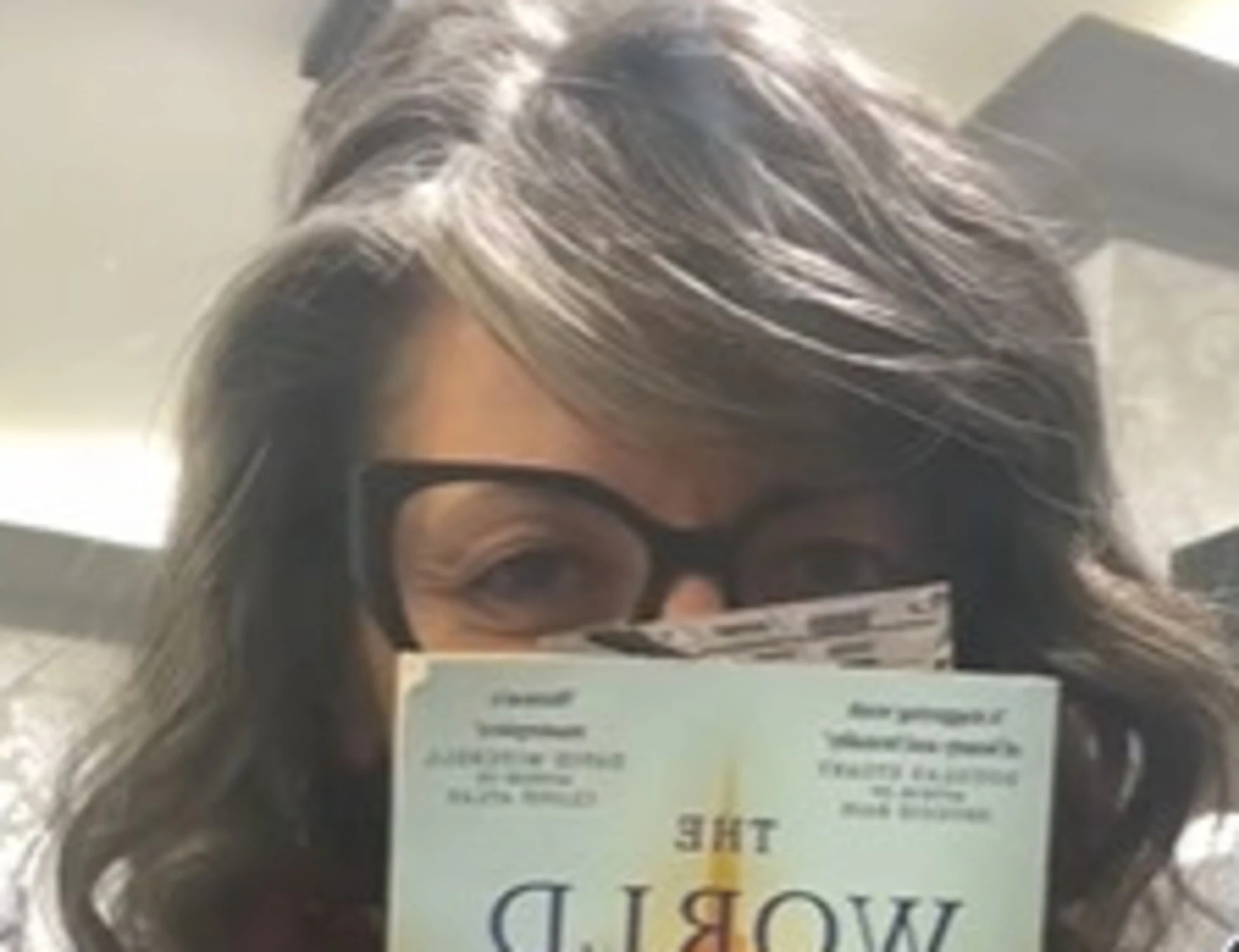 Francesca Albanese, dopo le figuracce in tv su Gaza le resta la parrucchiera