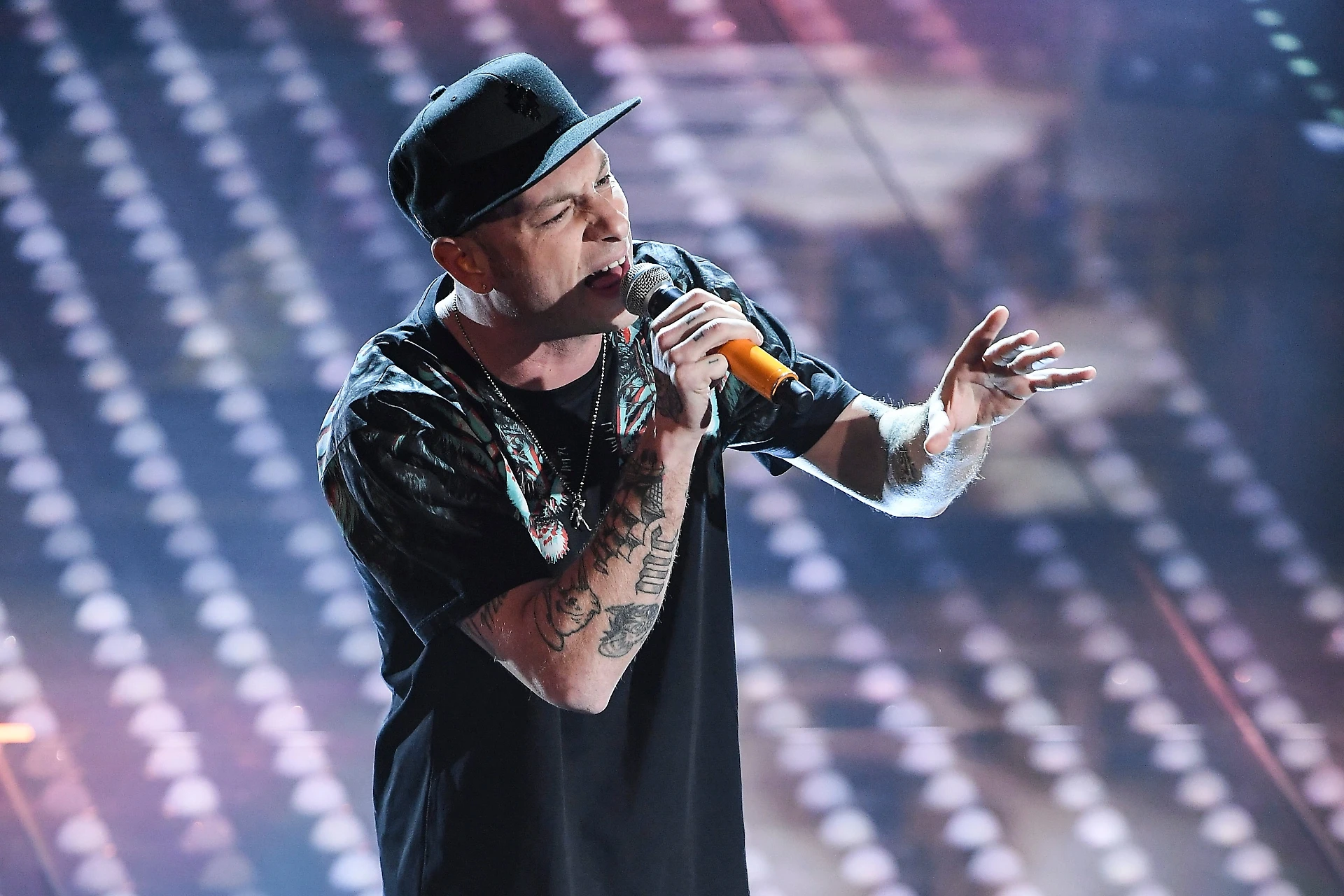 Clementino, il rapper napoletano confessa: "Ero sopraffatto dalla cocaina. Sono appena uscito dalla comunità"
