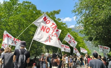 No-Tav, campeggio vietato in Val di Susa. Ma il movimento disobbedisce al prefetto di Torino