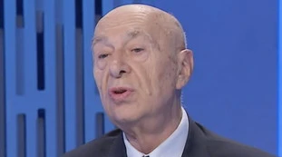 Paolo Mieli, assist alla sinistra a Otto e Mezzo: “Migranti? Tutto finto!”