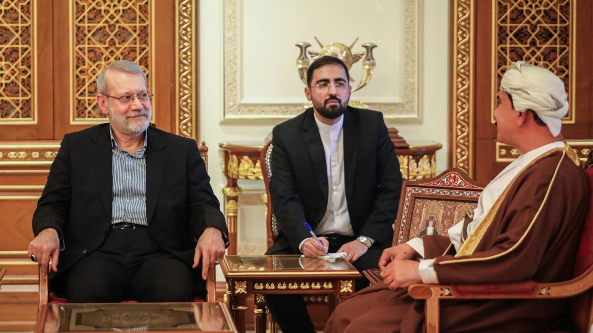 Decapitati i vertici militari dell'Iran: caduta del regime vicina?