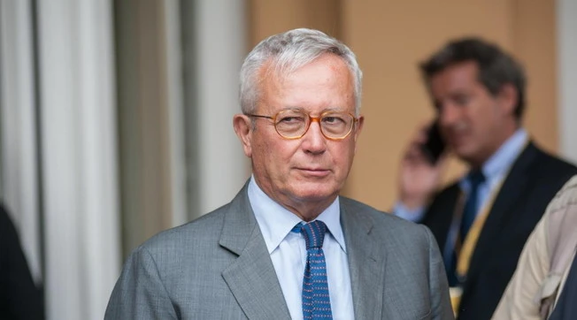Mes, la verità di Giulio Tremonti: "Ecco come è nato. C'è Mario Monti in collegamento? Metto giù e spengo la tv"