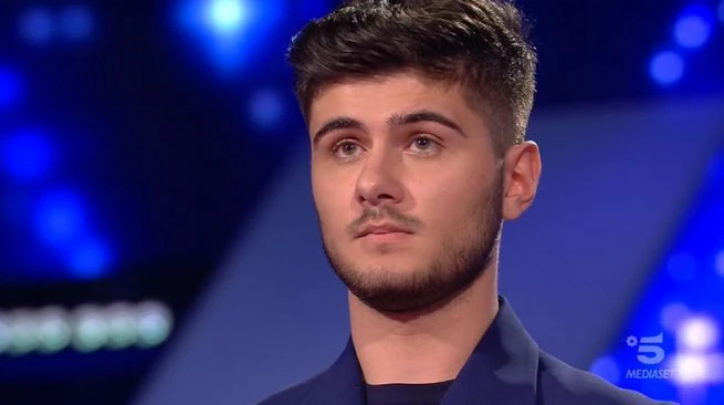 All together now, la bomba di J-Ax in diretta: "Faremo una canzone insieme", il sogno di Luca Di Stefano