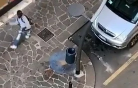 Vicenza, immigrati a zonzo vengono multati? Insulti, urla e bottigliate ai residenti